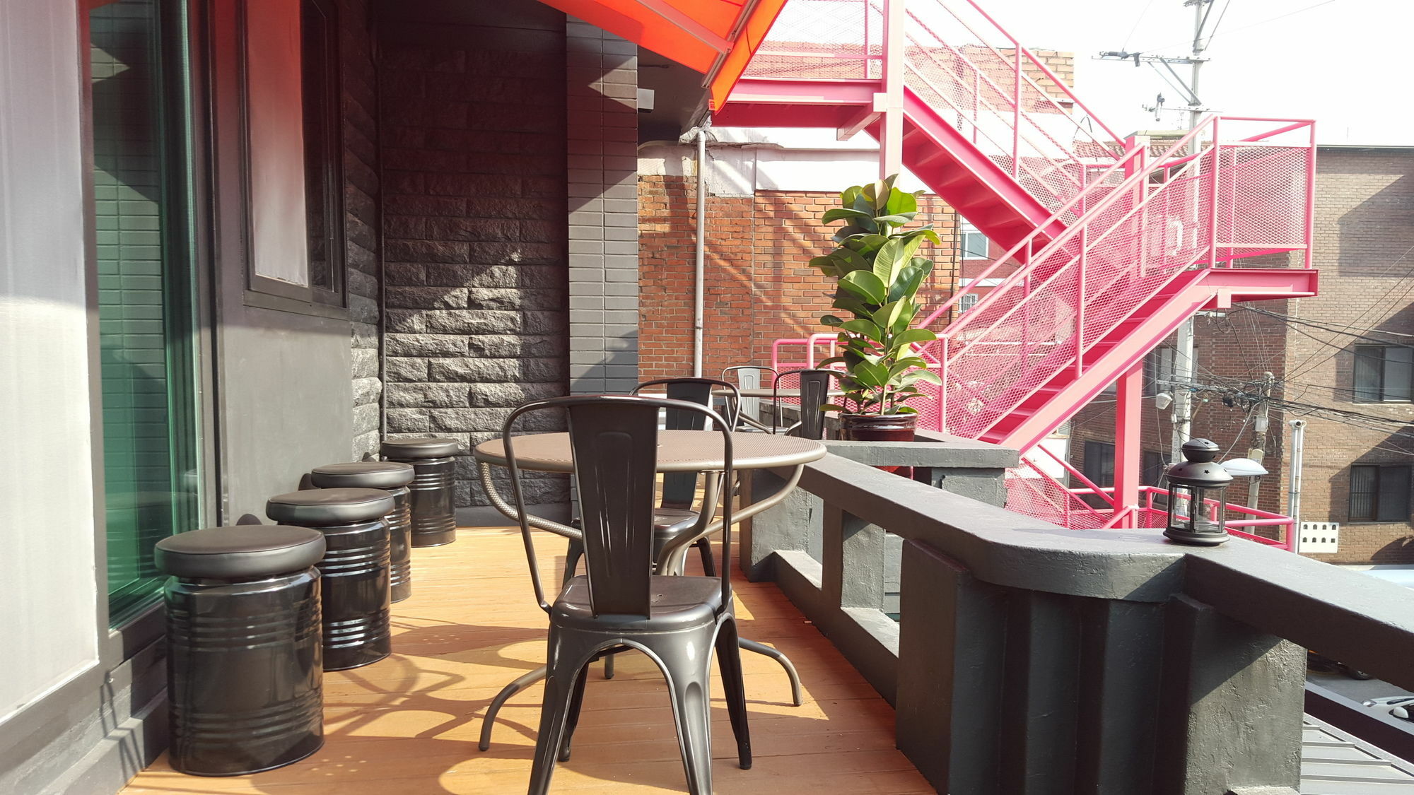 Rumah tetamu Amazon 2*